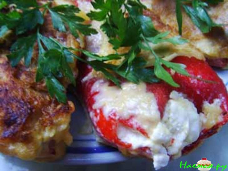 Чушка-бюрек (перцы жаренные)