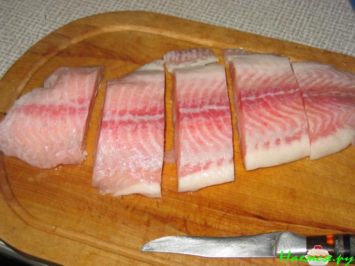 Телапия в шубке с йогуртово-горчичным соусом Телапия в шубке с йогуртово-горчичным соусом