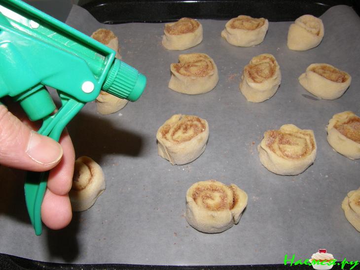 Булочка-рулет с корицей  