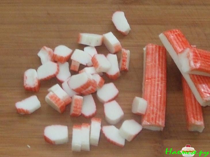 Салат с крабовыми палочками Салат с крабовыми палочками