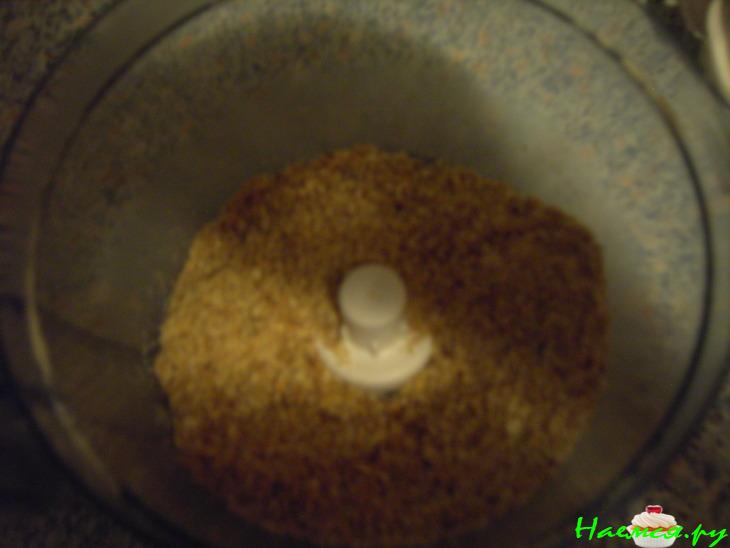 Сладкая колбаса с орехами и сгущенкой