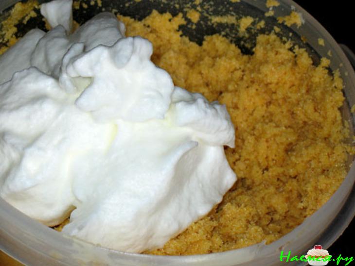 Абрикосовый пирог с фисташками (Keik me eginis kai verikoko)