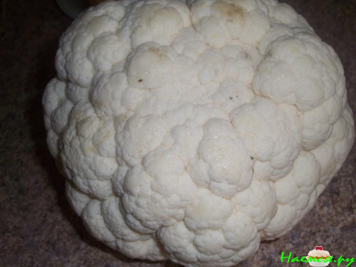 Фаршированная цветная капуста с итальянскими травами