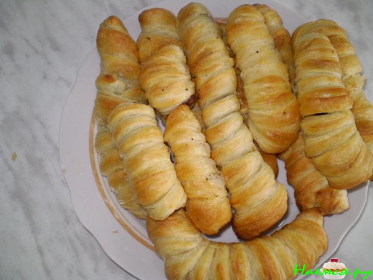 "Слоеные рогалики с шоколадом"