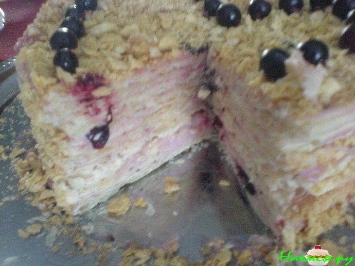 "Розовый" слоёный торт