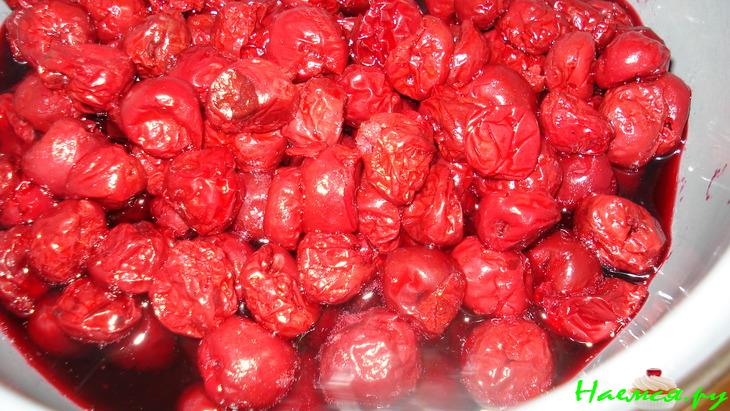 Торт 'Зимняя вишня'