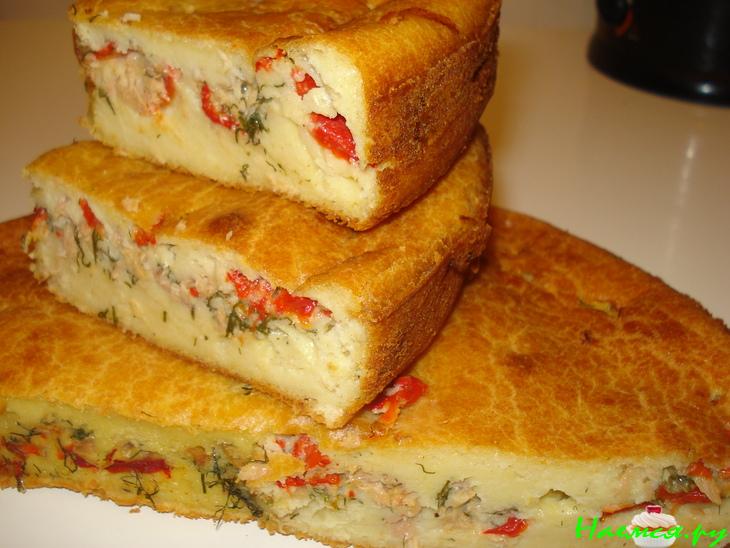 Пирог с тунцом и паприкой