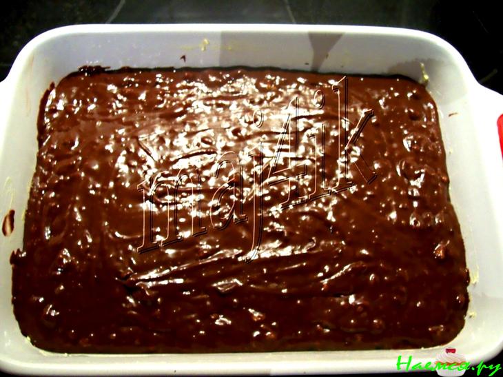 Брауни с шоколадом и орехами