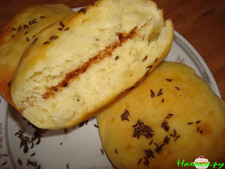Лепешки из брынзы с тмином