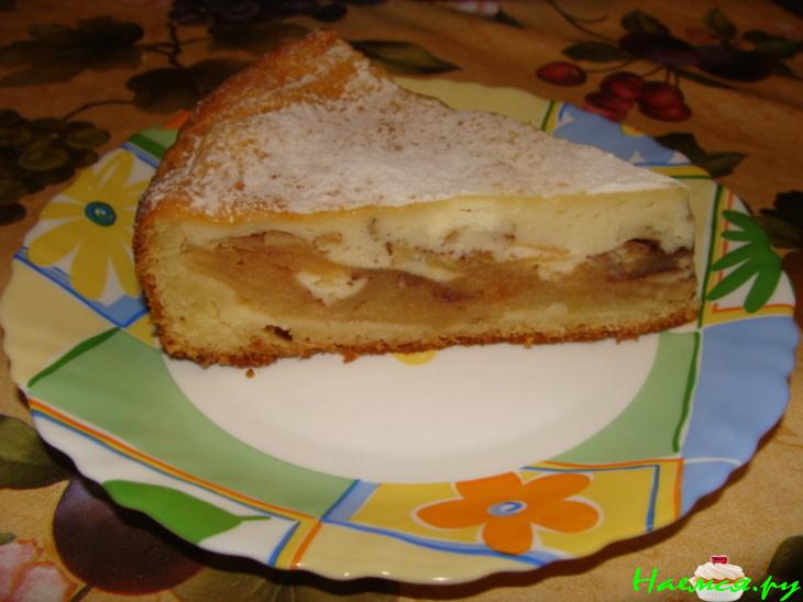 Яблочный пирог с кремом