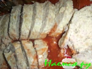 Рулет куриный в томате