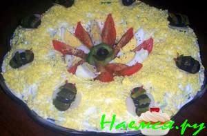 Салат праздничный с сельдью