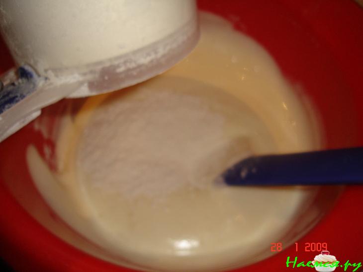 Медовый пирог с творогом