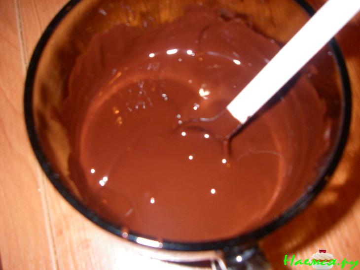 Шоколодный чизкейк с вишней