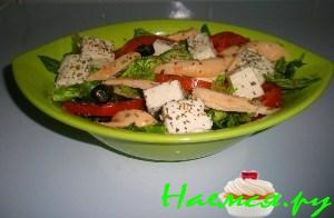 Салат с копчёной куриной грудкой