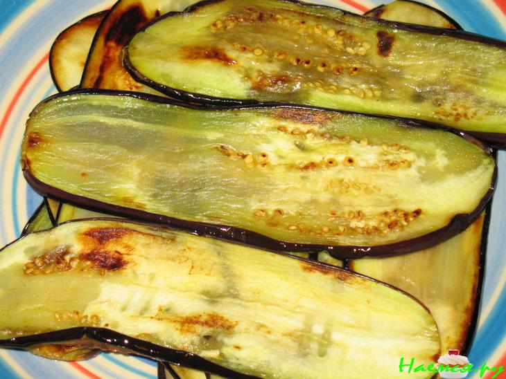 Средиземноморская запеканка из риса с баклажанами