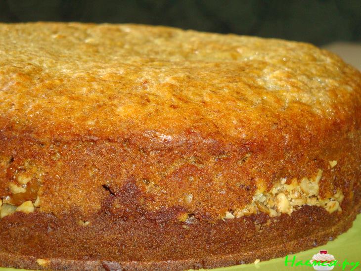 Бананово-шоколадный кекс с орехами и лимонной глазурью. Любимый