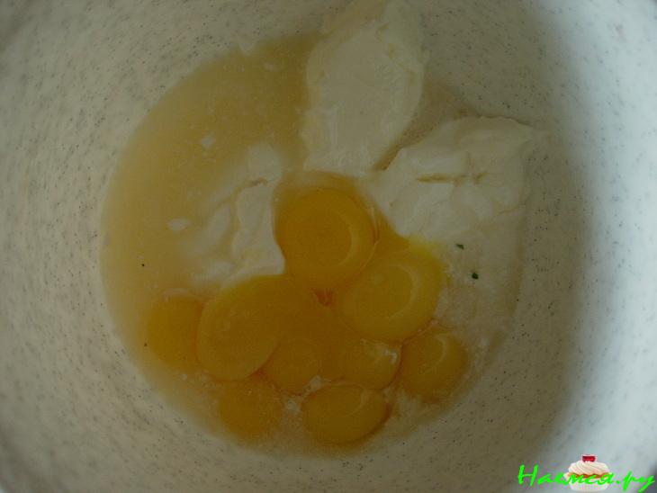 Лимонный суп-пюре с овощами и фисташками