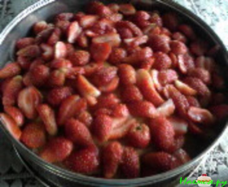 Торт 'Ягоды в шубе'