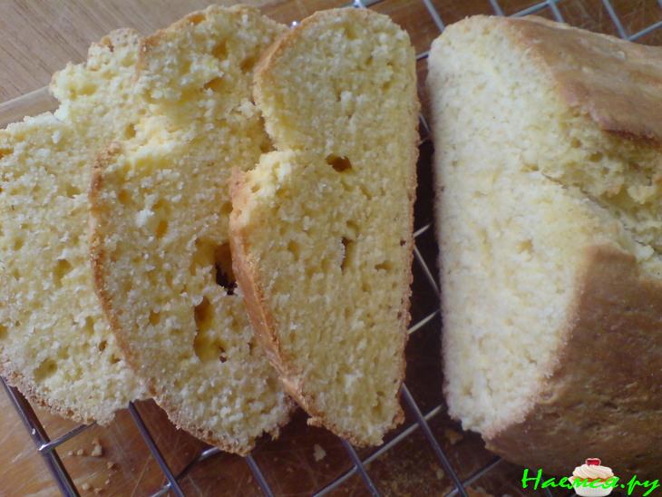 Кукурузный хлеб на молоке