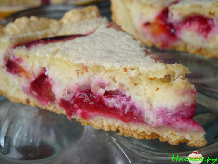 Заливной пирог со сливами Заливной пирог со сливами