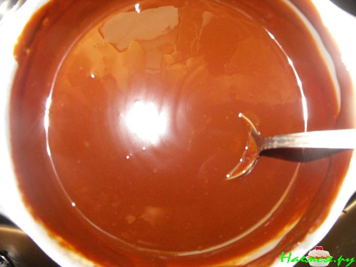 Пирожные со сливочным тоффи и шоколадом