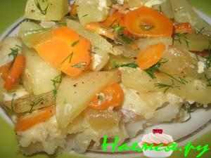 Рыба с овощами запечённая в омлете