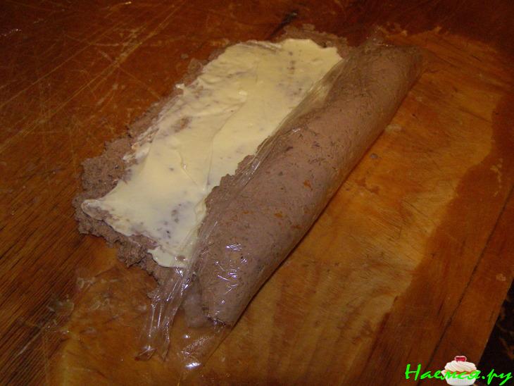 Печёночный паштет со сливочным маслом