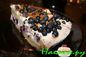 Бисквит с черникой