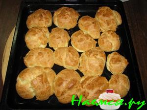 Заварные булочки с красной икрой Заварные булочки с красной икрой