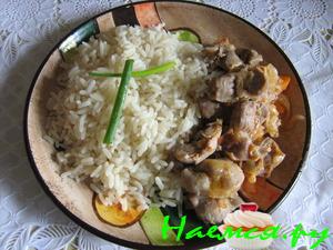 Куриные желудочки с рассыпчатым рисом