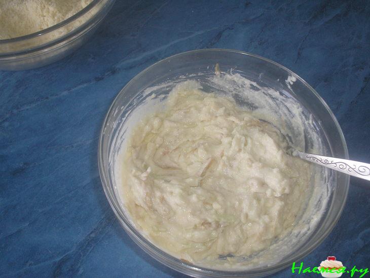 Пирог с творогом и яблочками