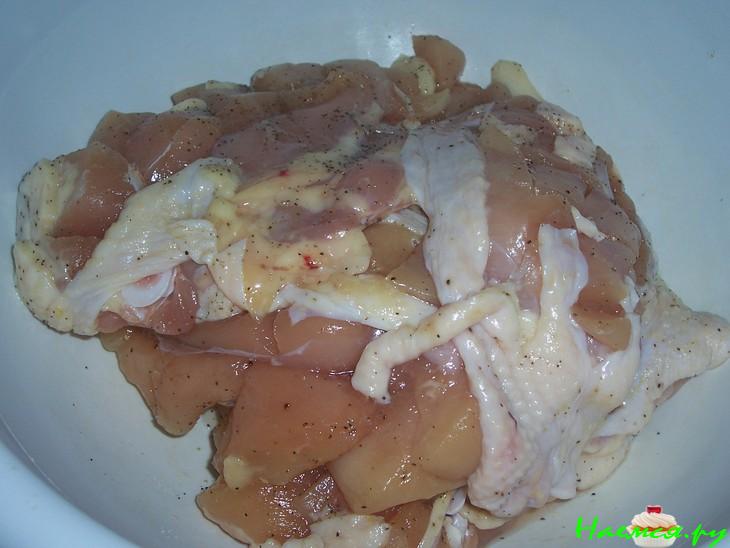 Куриные грудки с яблоками