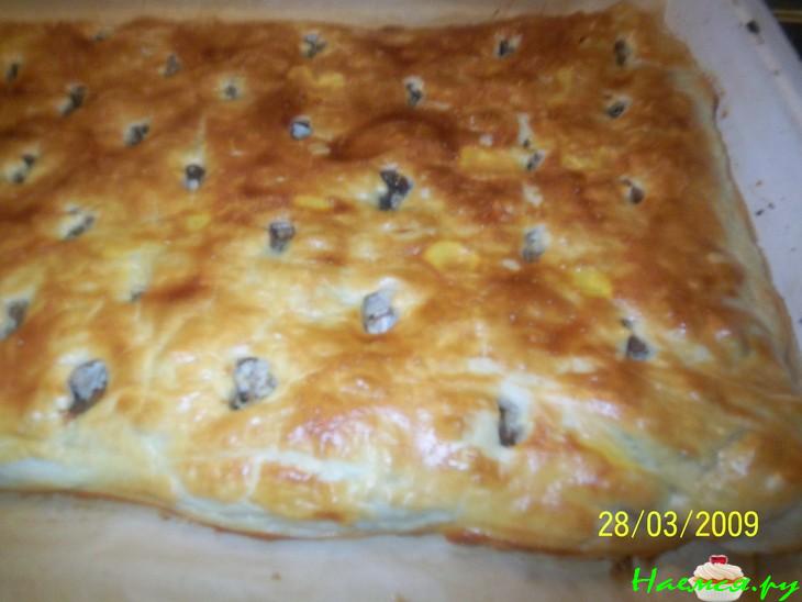 Пирог с курицей и грибами