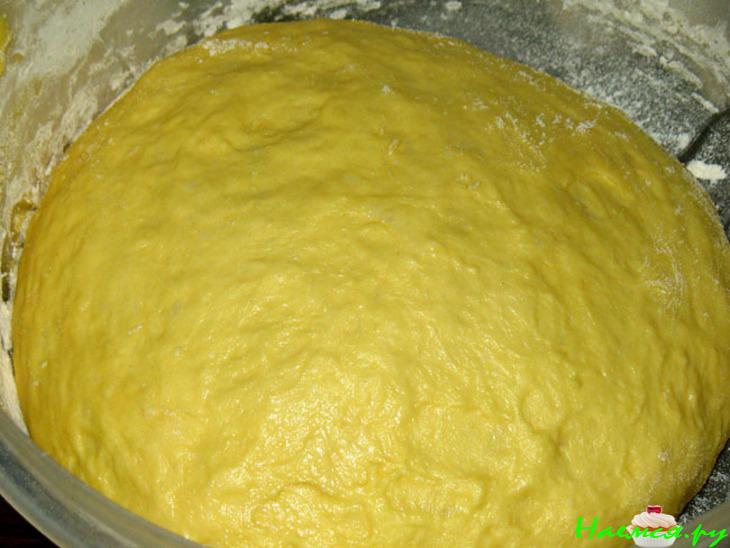 Саварин со свежими ягодами Саварин со свежими ягодами