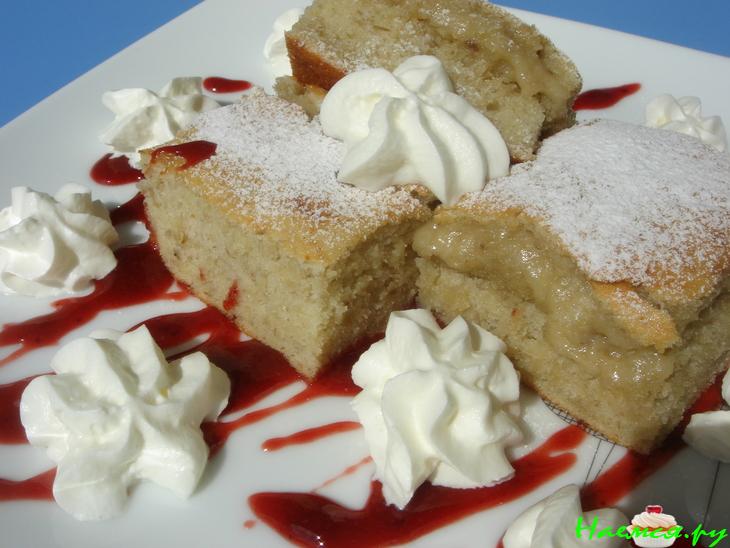 Банановые пирожные