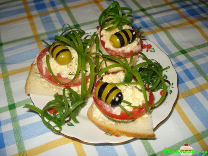 Бутерброды "Пчелки на отдыхе"