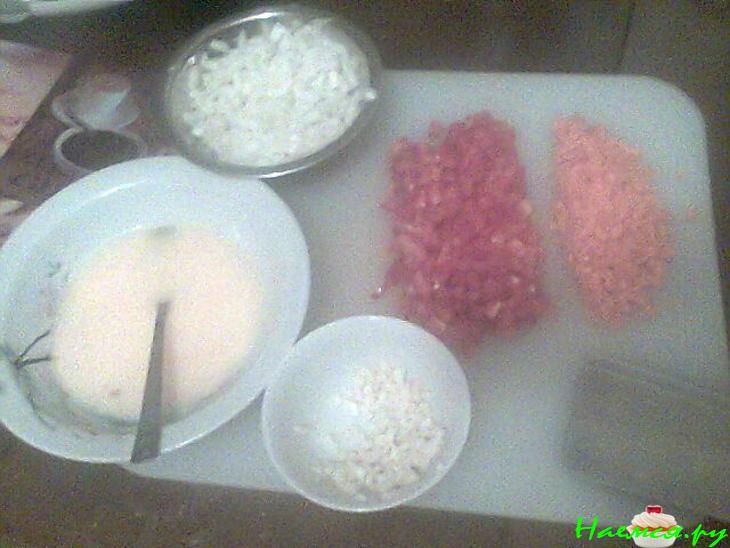 Жареный рис с овощами