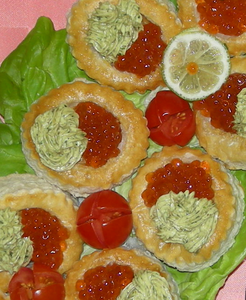 Валованы с икрой