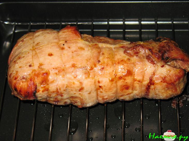 Фаршированная запеченная свиная вырезка Фаршированная запеченная свиная вырезка