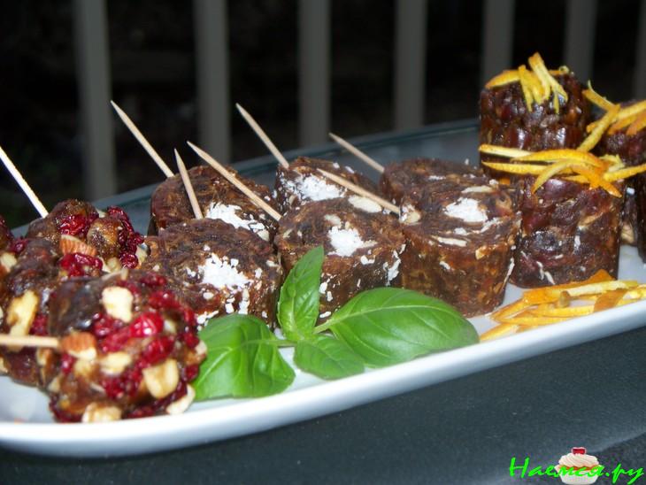 Десерт Полезно-Вкусный из фиников  