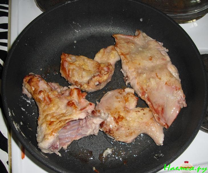 Кролик в сметане