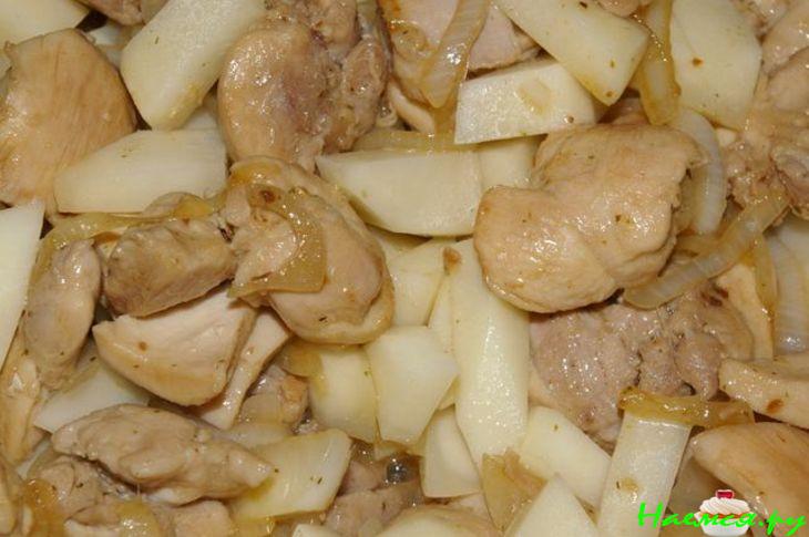 Курочка с лисичками