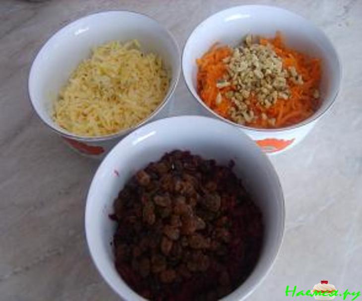 Салат "Любовница" со свеклой и сыром