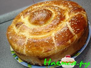 Пирог из слоёного теста "Улитка"
