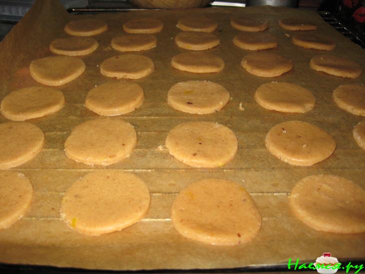 Пряное печенье с орехами (Gingersnap Cookies)