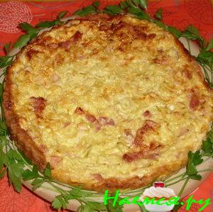 Киш с ветчиной и кабачком