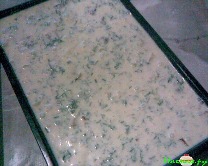 Легкий пирог - запеканка с капустой, шампиньонами и куриным мясом