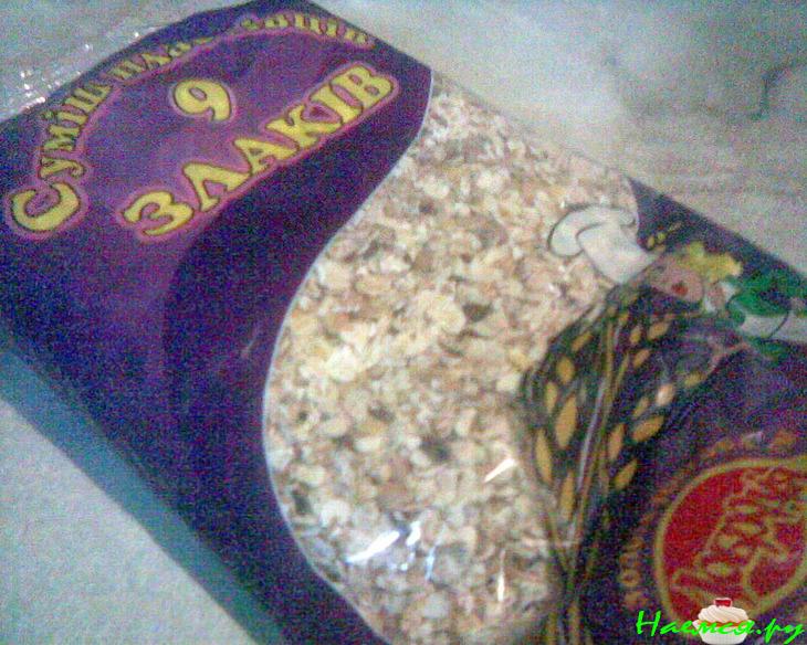 Постные маффины с 9-тью злаками и орехами (на соевом молоке)