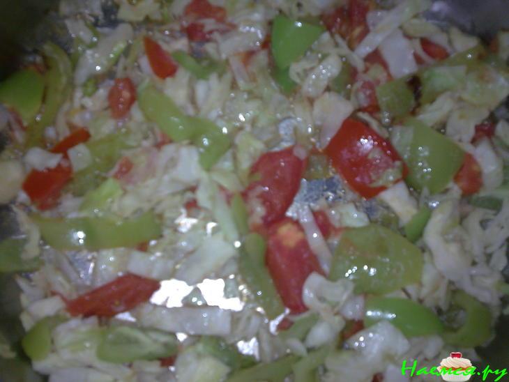 Овощной пирог на кефире с кориандром